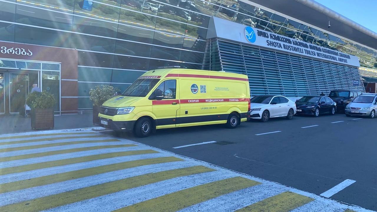  Перевозка лежачего пациента с трахеостомой. Санитарная авиация